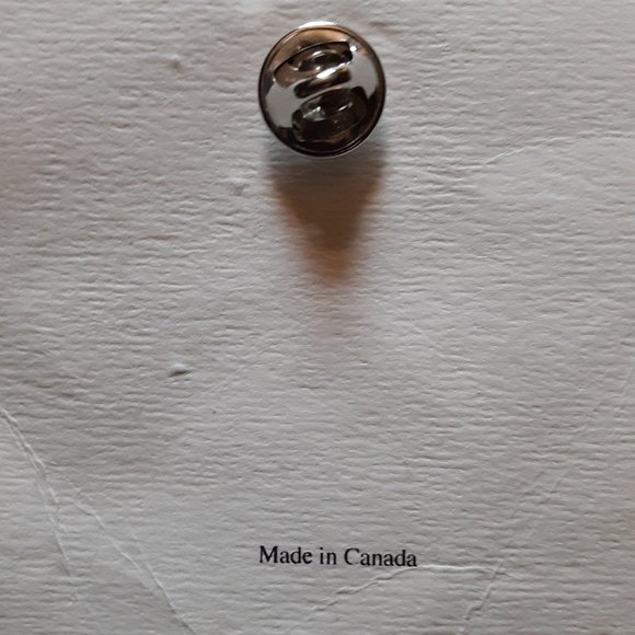 LINDSAY CLAIRE PEWTER PIN - Picture 5 of 5